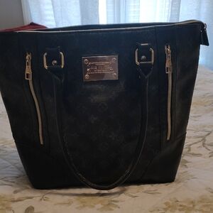 Elegant Black Tote With Red Stripe Lining